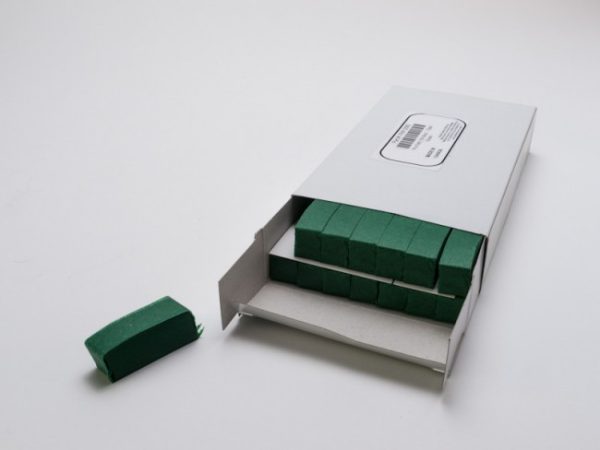 Pro Fetti (1lb Stacked Paper)-dark green